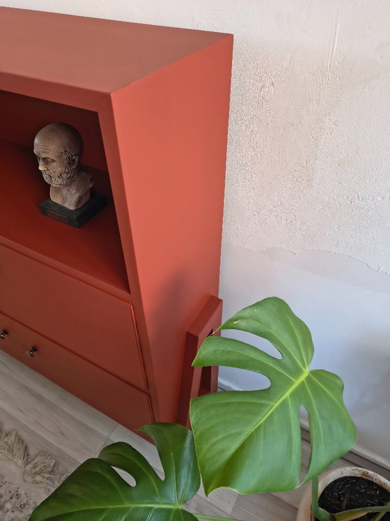 Vintage Bookcase / Sideboard – Terracotta Red – Bronze (photo 3 of 8)