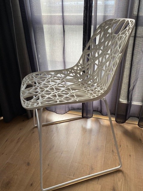 Crassevig Nett Stoel (Ontwerper: Ton Haas)