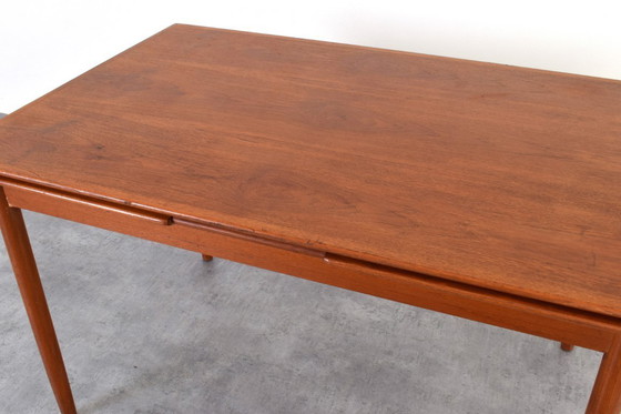 Image 1 of Table de salle à manger extensible en teck danois, style milieu du XXe siècle, années 1960.