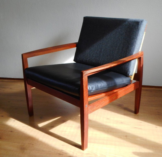 Image 1 of Poltrona Hans Olsen modello 519