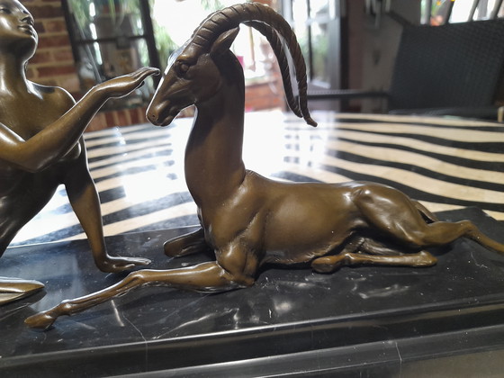 Image 1 of statua art déco in bronzo