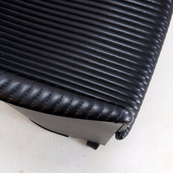 Image 1 of Pair of black leather Artona armchairs by Afra and Tobia Scarpa for Maxalto Artona Mod. 8551 - Italy 1985