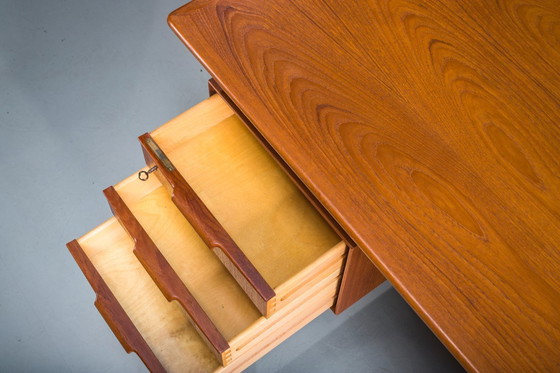Image 1 of Scrivania modello 75 in teak di Omann Jun Møbelfabrik, anni '60