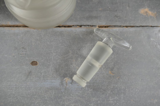 Image 1 of Jugendstil-Likörflasche "Rebecca am Brunnen"