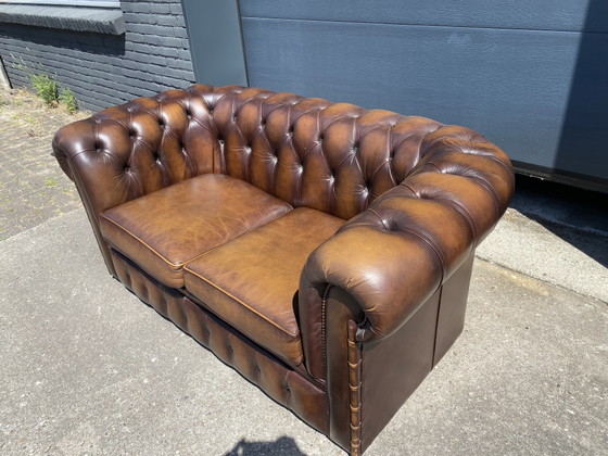 Image 1 of Ensemble canapé Chesterfield 3+2 places, marron à motif flamme