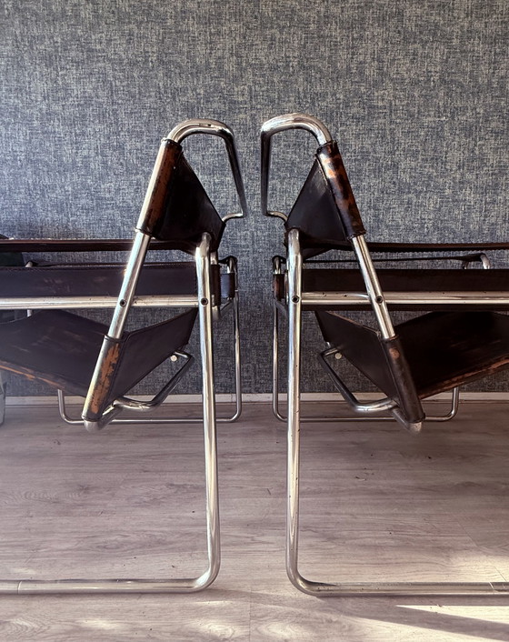 Image 1 of 2 vintage Gavina/Knoll Wassily Model B3 fauteuils, circa jaren 60