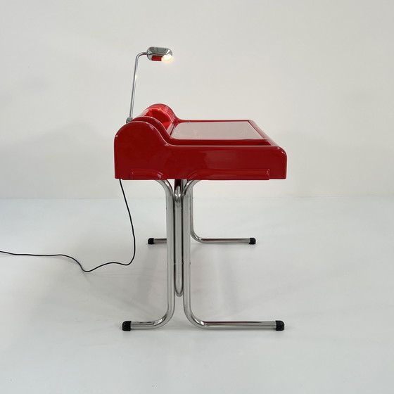 Image 1 of Red Orix Desk By Vittorio Parigi & Nani Prina For Molteni, 1970S