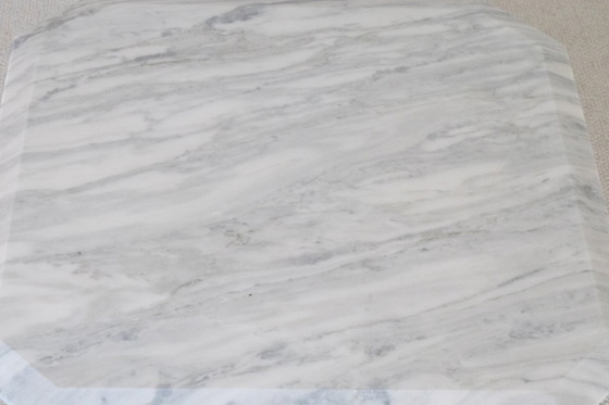 Italian carrara marble side table, White, Modern (photo 5 of 6)