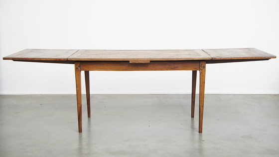 Image 1 of English antique extendable dining table