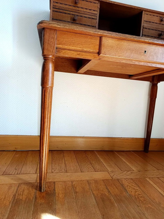Image 1 of Escritorio escalonado Art Déco en roble claro.