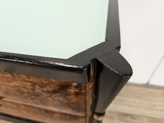 Consolle con cassetti in radica e piano in vetro, Cassettiere, Legno, Nero, Mid Century Modern (foto 7 di 15)
