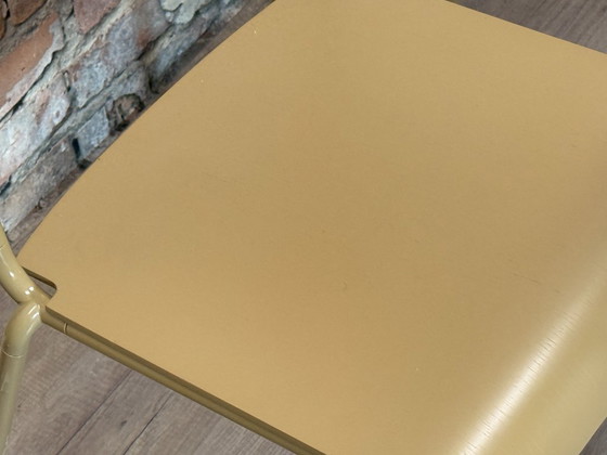 HAY Petit Standard Set di 6 - Olive | Daniel Rybakken, Sedie da pranzo, Metallo, Legno, Verde (foto 12 di 12)