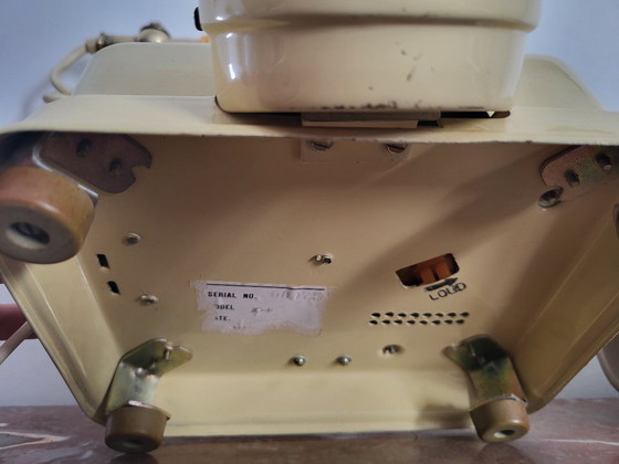 Image 1 of Teléfono de disco antiguo PTT