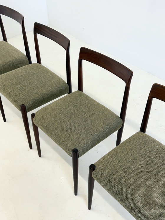 Image 1 of Juego de 4 sillas de comedor Lübke con madera de palisandro.