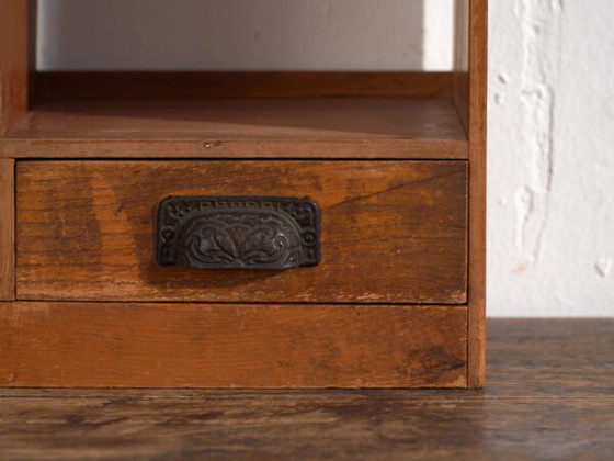 Antique Japanese desktop organiser with compartments and drawers – Japan, circa 1930 – Table accessories (photo 31 of 40)