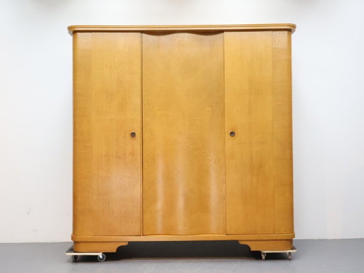 Armoire vintage en chêne avec portes ondulées - Démontable