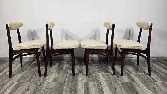 Image 1 of Stoelen van R. Halas