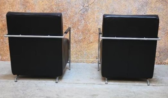 Image 1 of 2 poltrone Harvink Alowa in pelle nera.