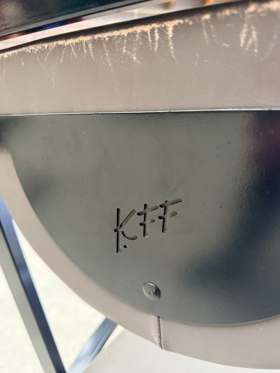 KFF Sinus chair, Karl Friedrich Förster (Bestand: 3) – Esszimmerstühle, Leder, Metall (photo 9 of 21)