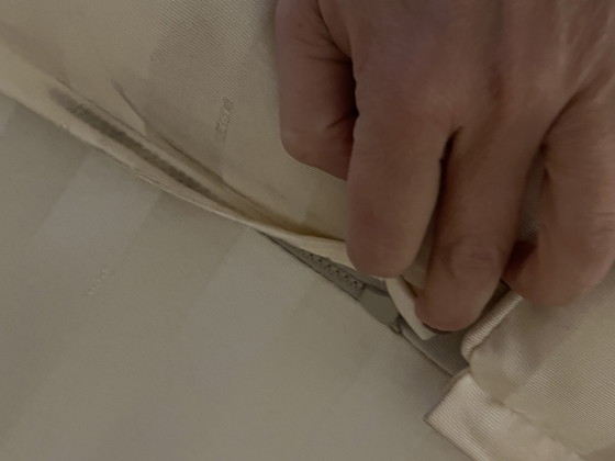 Image 1 of Salon Fendi