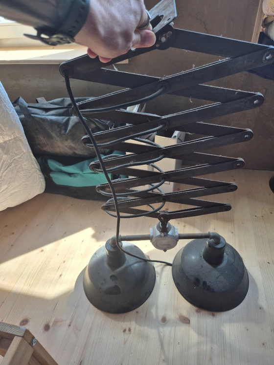 Industrial Double Scissor Lamp – Pendant lamps, Metal (photo 4 of 5)