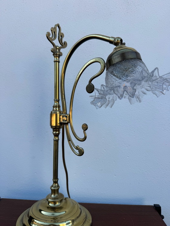 Lampada a collo di cigno in ottone Art Nouveau – Lampade da tavolo, Vetro (photo 9 of 15)