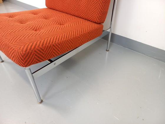 Image 1 of Fauteuil chauffeuse moderniste vintage en tissu et métal chromé des années 60 70