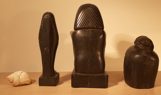 Image 1 of 3  Egyptische beelden 