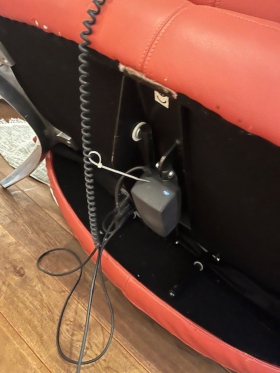 Image 1 of Leolux Daniada Design Sofa from Sofa to Lounger!