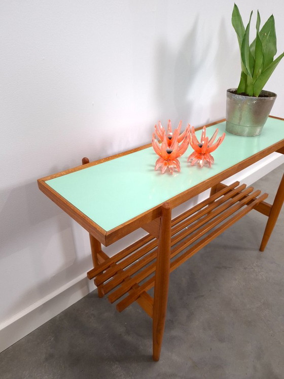 Table d'appoint vintage en bois avec plateau en Formica vert menthe – Tables d'appoint, Wood, Plastic (photo 8 of 13)