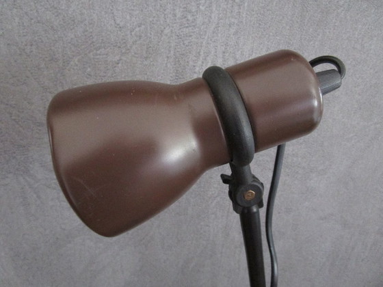 Lampe de bureau vintage marron des années 70 Vrieland Design. – Lampes de bureau, Metal (photo 12 of 12)