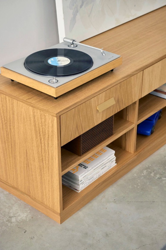 Image 1 of Commode à plateau tournant D-S07 à trois tiroirs