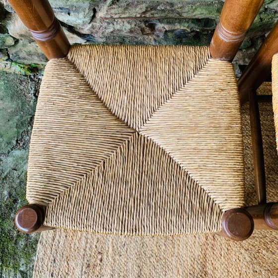 Image 1 of Set van 4 massief houten stoelen met rieten zittingen