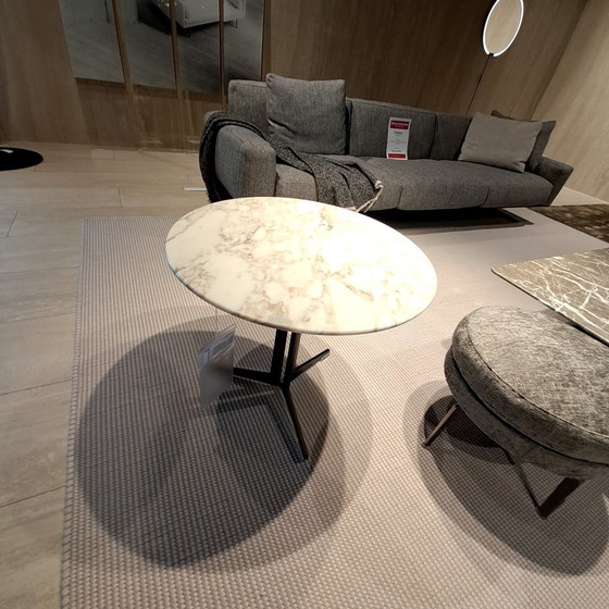 Image 1 of Mesa de centro Flexform Fly