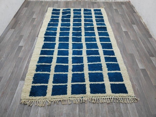 Moroccan Atlas Rug, Handwoven in the Traditional Style, Size 140/260 cm