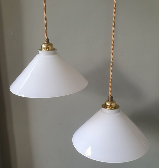 Set di 2 Lampade a sospensione Vintage in vetro opalino – Metallo (photo 7 of 17)