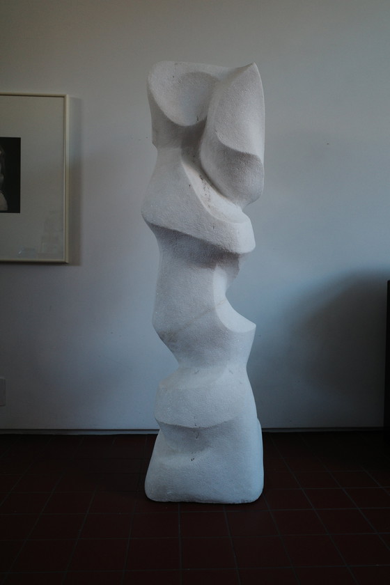 Image 1 of Stehende Granit-Stein-Skulptur