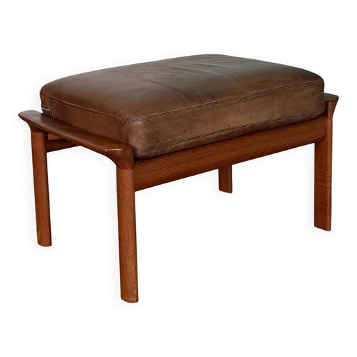 Pouf vintage scandinavo in teak e pelle. – hockers en poefs, Leather, Scandinavian