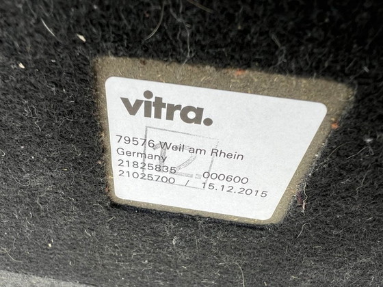 Image 1 of Vitra Monopod Ledersessel