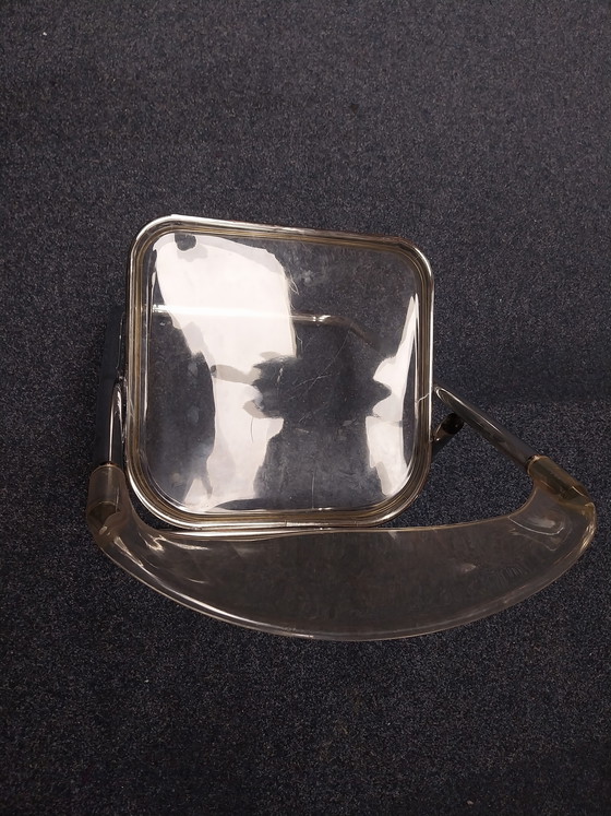 Image 1 of 1 x 1 lot de 2 chaises pliantes italiennes en Lucite des années 1970