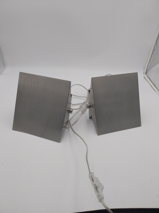 1 set di 2 lampade da parete massicce in acciaio inossidabile, anni 2000