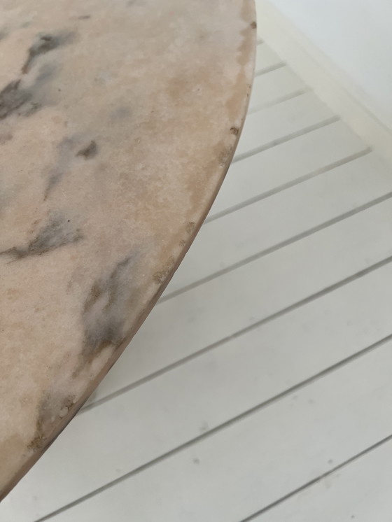 Image 1 of Table ronde en marbre Rose Aurore