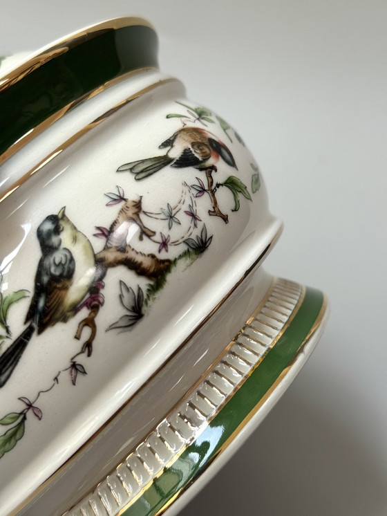 Image 1 of Fiorentine Italienische Porzellan Bonbonniere, handdekoriert, Vögel und Goldakzente