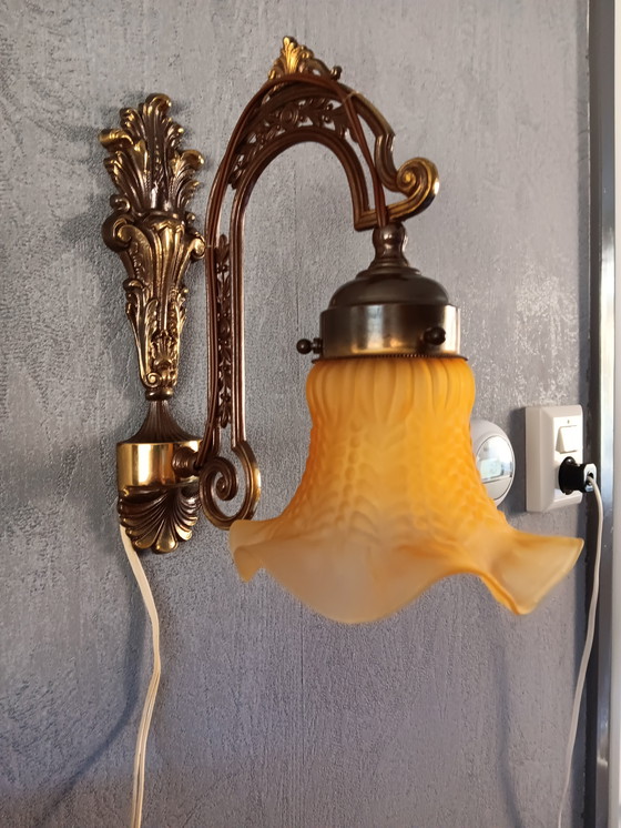 Image 1 of Vintage Wall Lamp Flower Design Milk Glass Art Nouveau Style