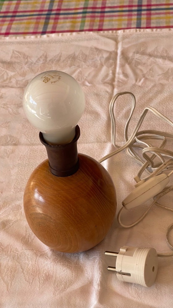 Scandinavian Mid-Century Wooden Sphere Table Lamp – Plastic (photo 9 of 10)
