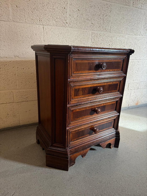 Image 1 of Commode italienne à 4 tiroirs