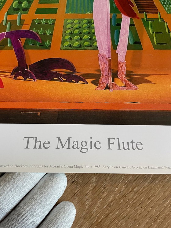 Image 1 of David Hockney - Póster de La flauta mágica, 1983, copyright David Hockney 2001, Impreso en el Reino Unido