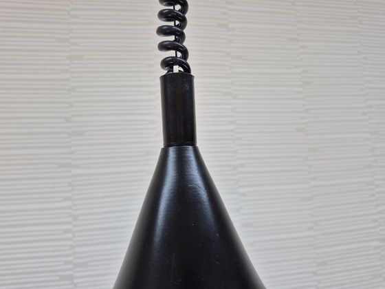Image 1 of Heksenhoed lamp zwart metaal. Vintage hanglamp jaren 60.