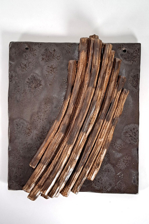 Piatto da parete in ceramica