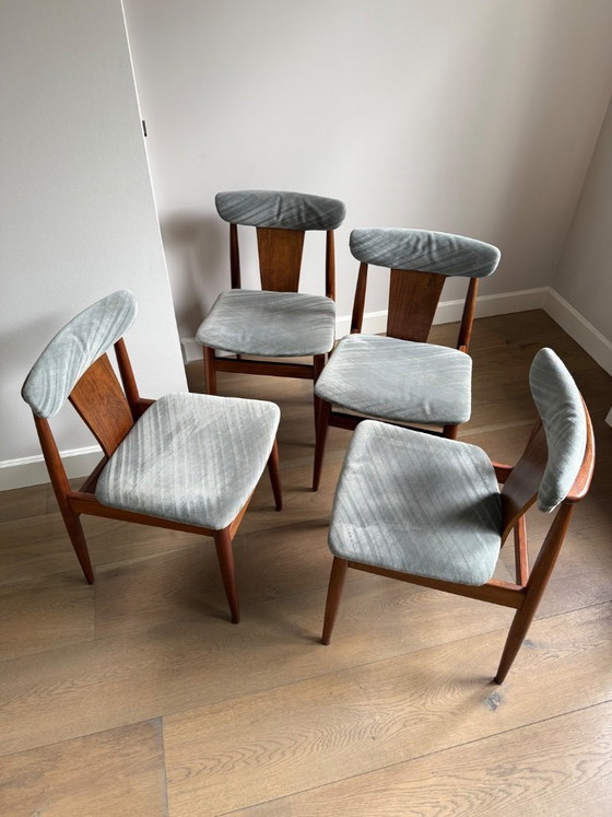 Image 1 of Chaises de salle à manger vintage - ensemble de quatre